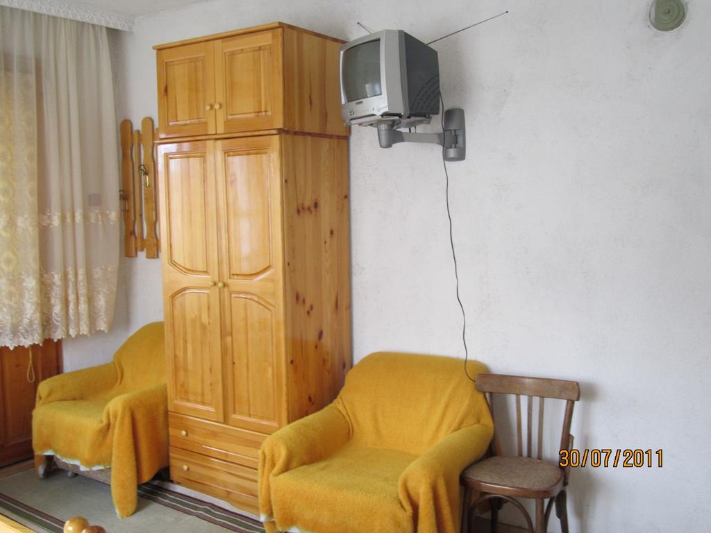 Kristal Guest House Trigrad Chambre photo